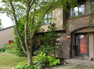 5 Dorset Pl, Newtown, PA 18940