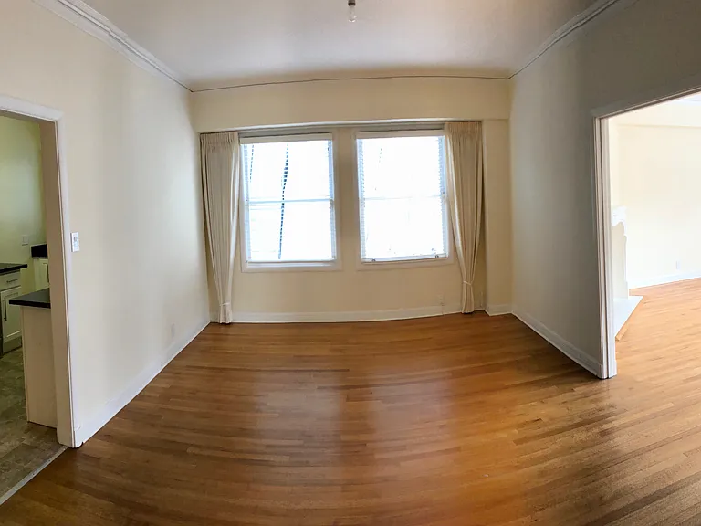 Dining room between kitchen and living room