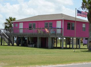 312 S Ocean Dr, Port Lavaca, TX 77979