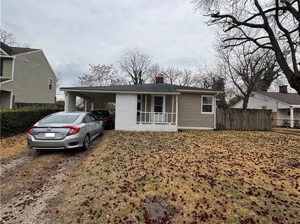 8215 Mercer Dr, Norfolk, VA 23505