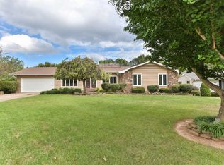 3719 E Sugar Hill St, Springfield, MO 65809