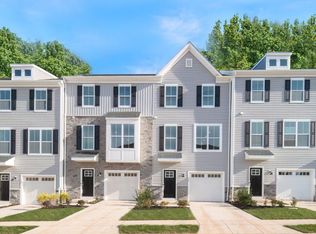 905 Magnolia Ln, Spring City, PA 19475