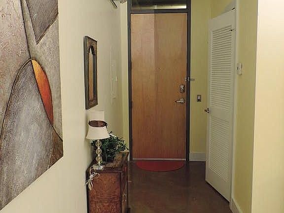 2nd image of 180 NE 4th Ave APT 204W