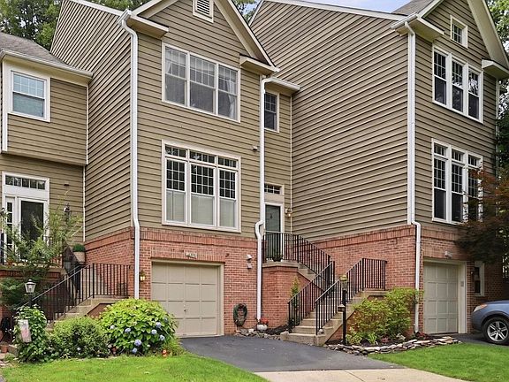 3rd image of 1232 Weatherstone Ct
