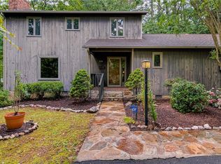 416 S Westview Dr, Winston Salem, NC 27104