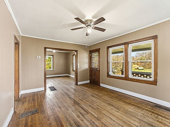 5th image of 11494 New Garden Rd