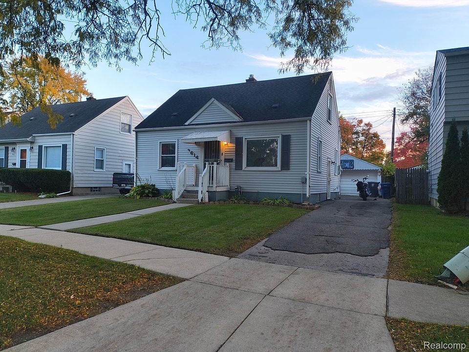 1st image of 3614 Holly Ave