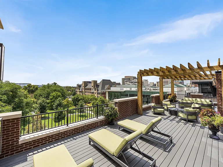 Residences at Topiary Park — Photo 27