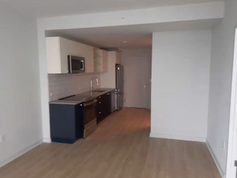 2nd image of 595 Pavonia Ave #Tbc