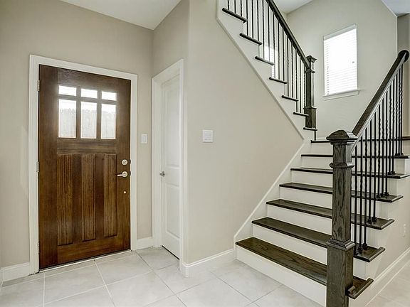 3rd image of 1613 W 24th St #A