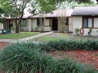 2945 Grovewood Blvd, Palm Harbor, FL 34683