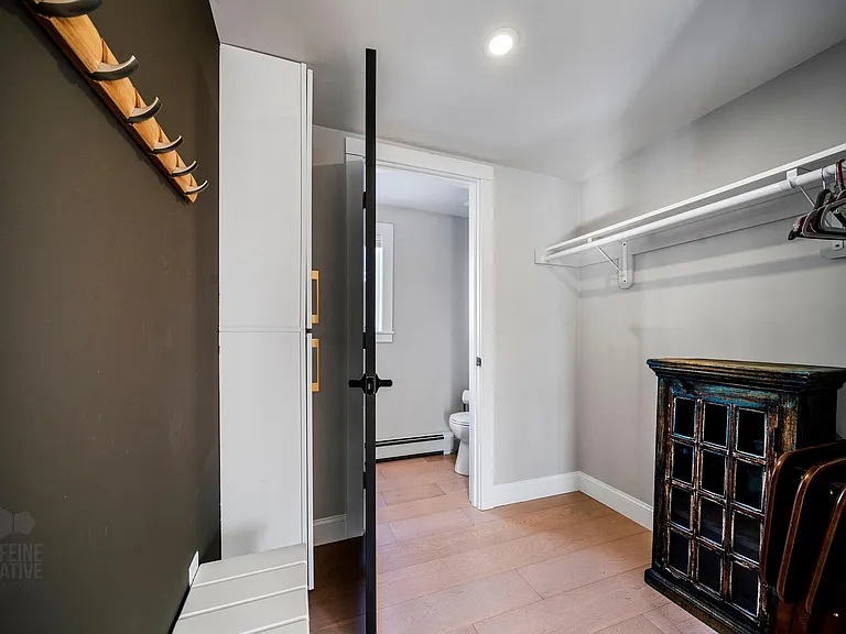 84 E Main St — Photo 18