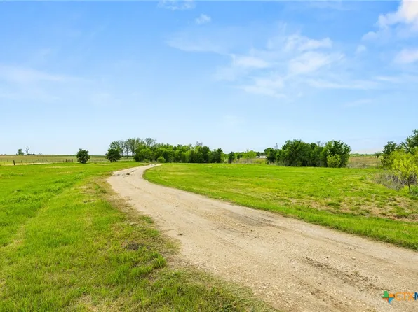 11210 State Highway 53, Rogers, TX 76569