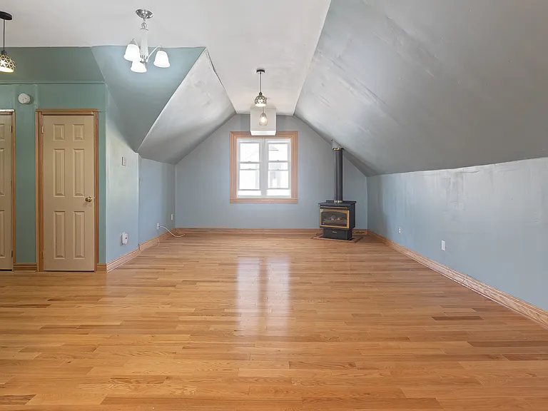 38 Marlborough Ave — Photo 14
