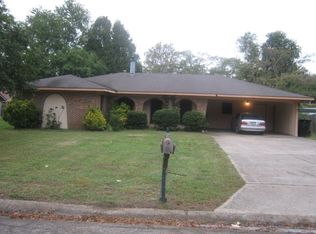 2537 Bobolink Pl, Greenville, MS 38701