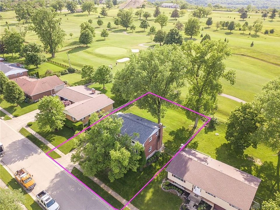 1st image of 807 Fairway Ct