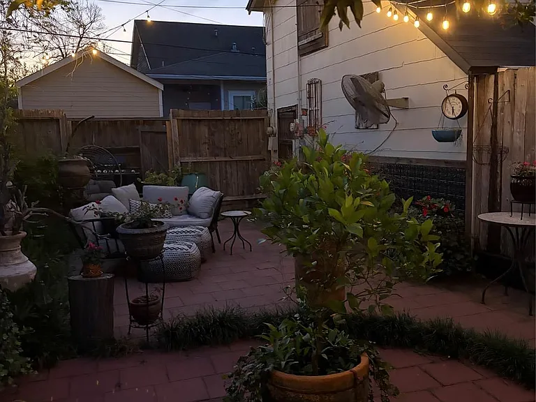 610 Northwood St — Photo 2