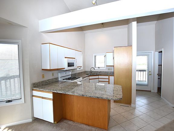 5th image of 9567 S Harbour Pointe Dr #53