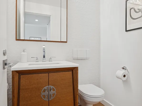 109 West 26th Street image 18 of 22