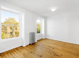 32 Strong Pl APT 3, Brooklyn, NY 11231