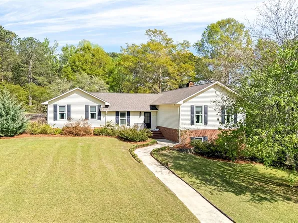 202 N 17th Ave, Lanett, AL 36863