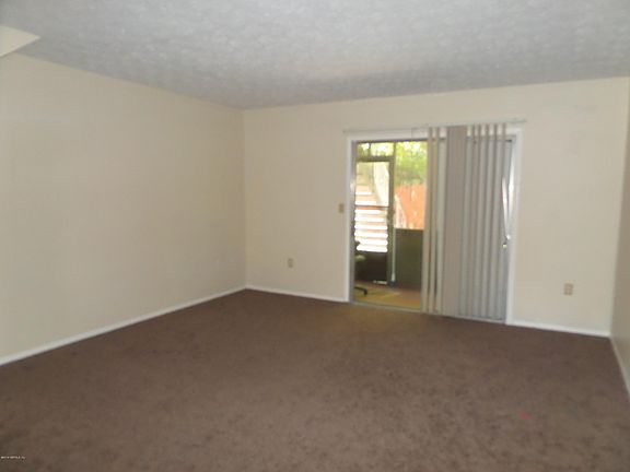 3rd image of 1950 Paine Ave #J-38