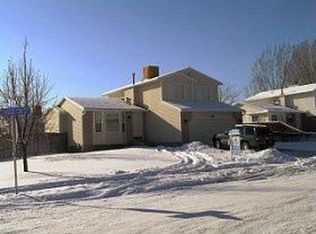2607 W Cambridge Cross Cir, Riverton, UT 84065