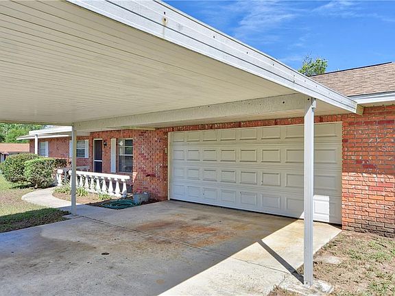 4th image of 712 Bahia Cir