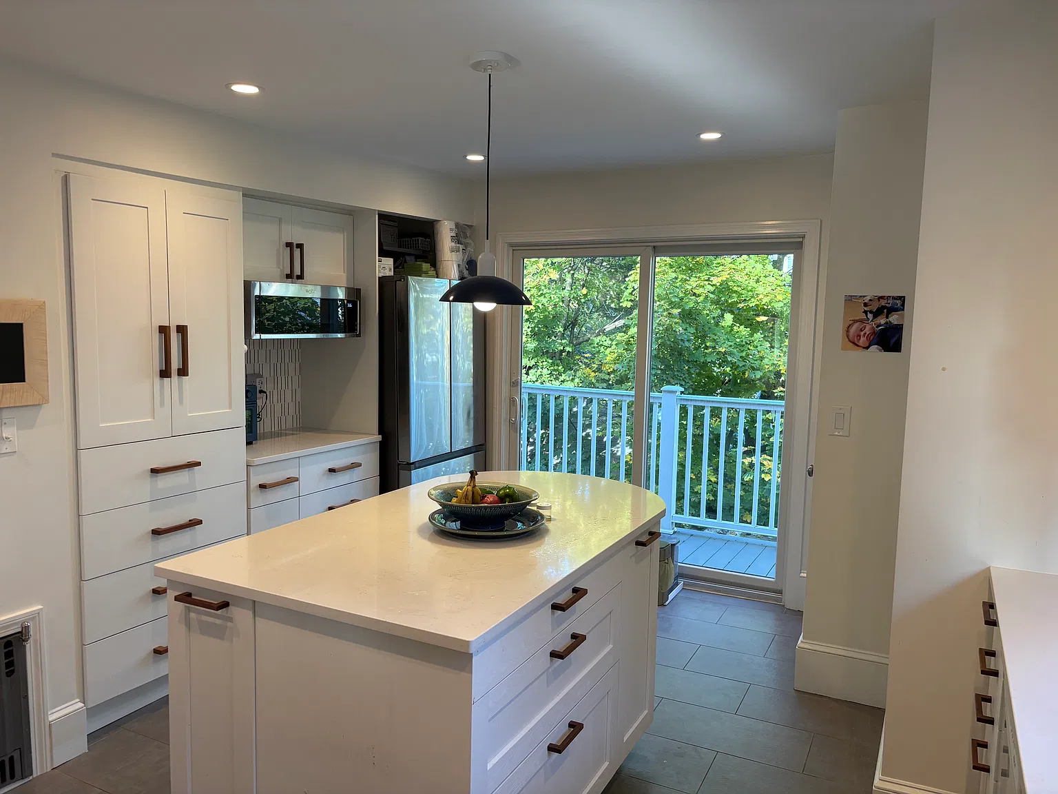 2 bed, 1040 sqft, $3,500 — Photo 2