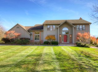 3682 Tanglewood Ct, Ann Arbor, MI
