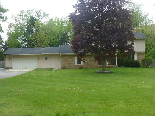 3843 Sheryl Dr photo 1