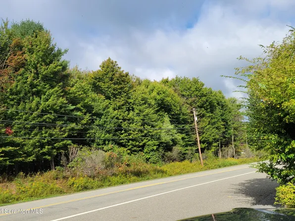 1 Dorantown Rd, Moscow, PA 18444