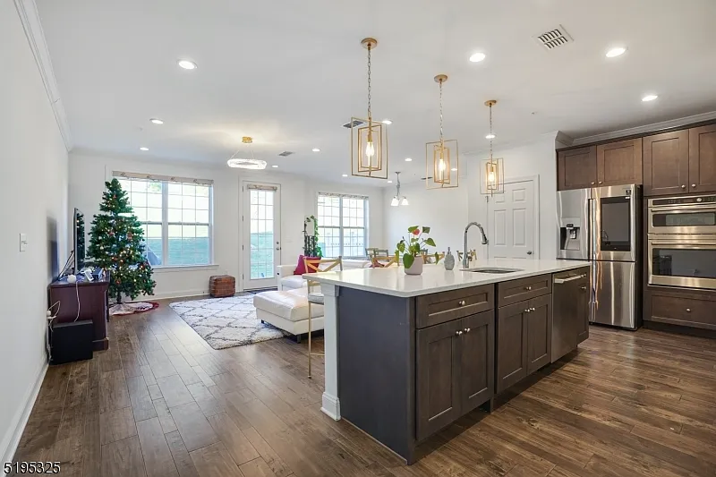 88 Aspen Dr
