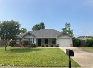 4071 Groveland Rd, Ocean Springs, MS 39564