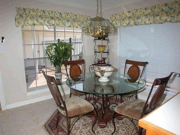 4th image of 3138 Prosperity South Dr