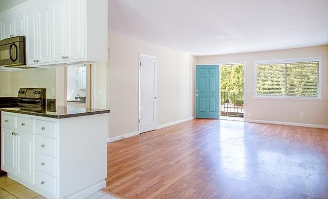 1st image of 355 Boyes Blvd APT 3
