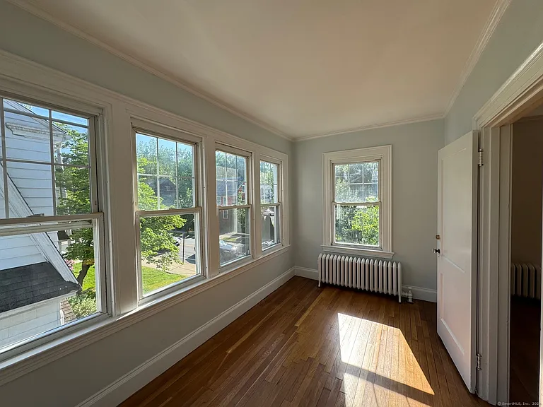 1253 Forest Rd #2 — Photo 17