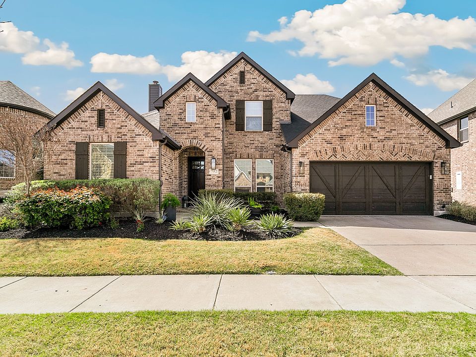 1st image of 752 Sandbox Dr