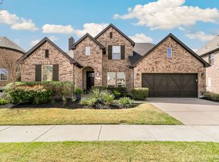 752 Sandbox Dr, Aubrey, TX 76227
