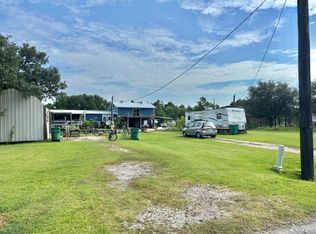 3884 Airhart Rd, Lake Charles, LA 70605