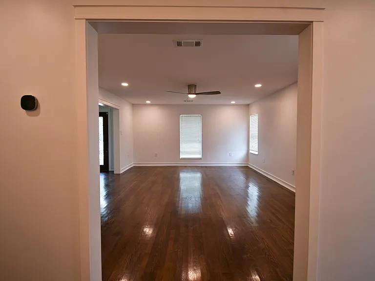 1403 Munger St #A — Photo 8