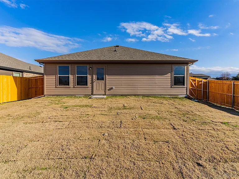 6412 Rienzi Dr — Photo 9