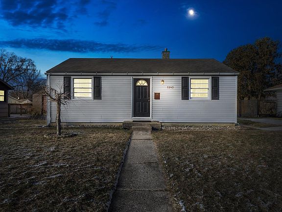 2nd image of 1243 Edgewood Dr