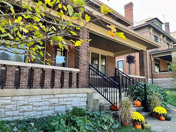3rd image of 411 Resor Ave