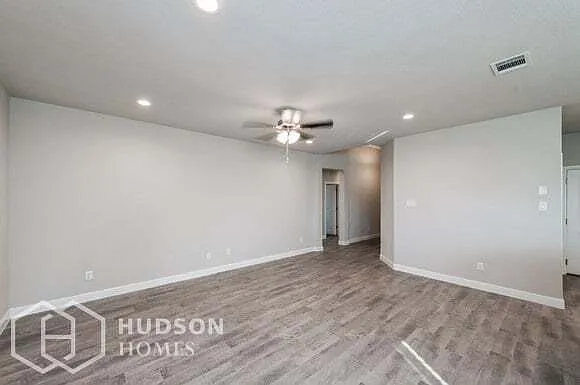 2436 Moon Ranch Dr — Photo 12