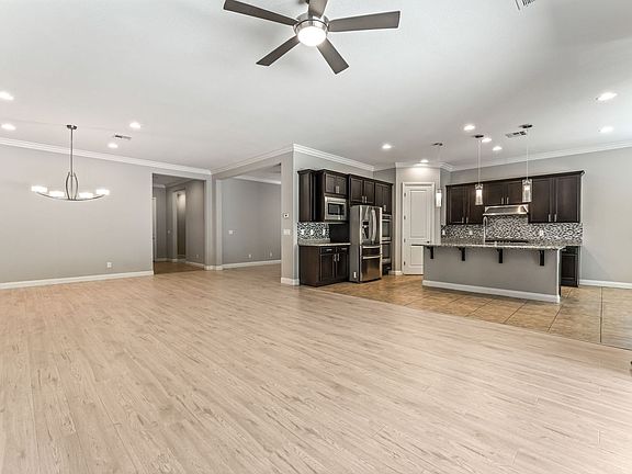 4th image of 7291 Ellington Park St