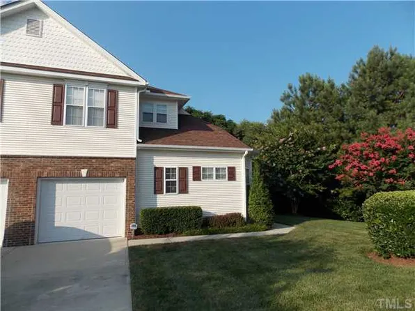 4650 Pooh Corner Dr, Raleigh, NC 27616