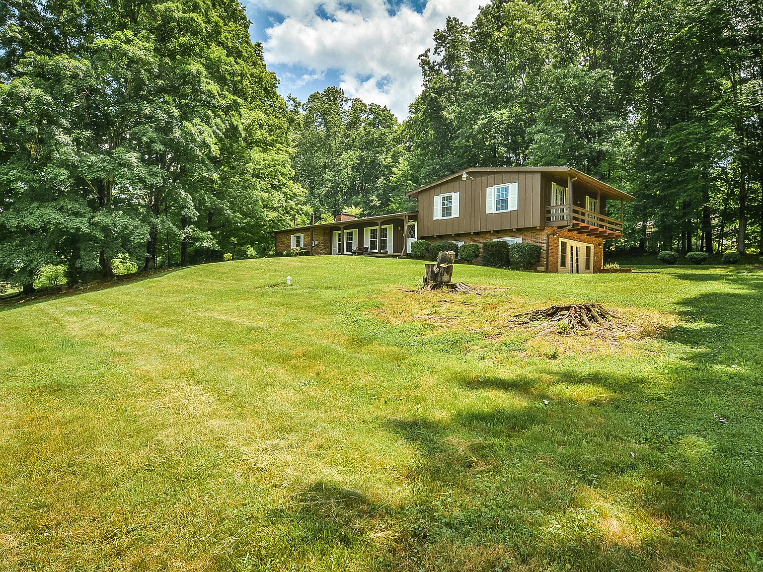 224 Poplar Hill Dr, Johnson City, TN 37604 Zillow