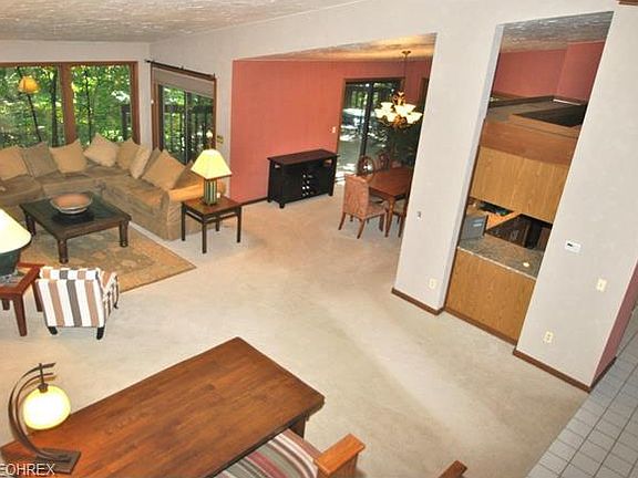 4th image of 630 Rockwood Dr