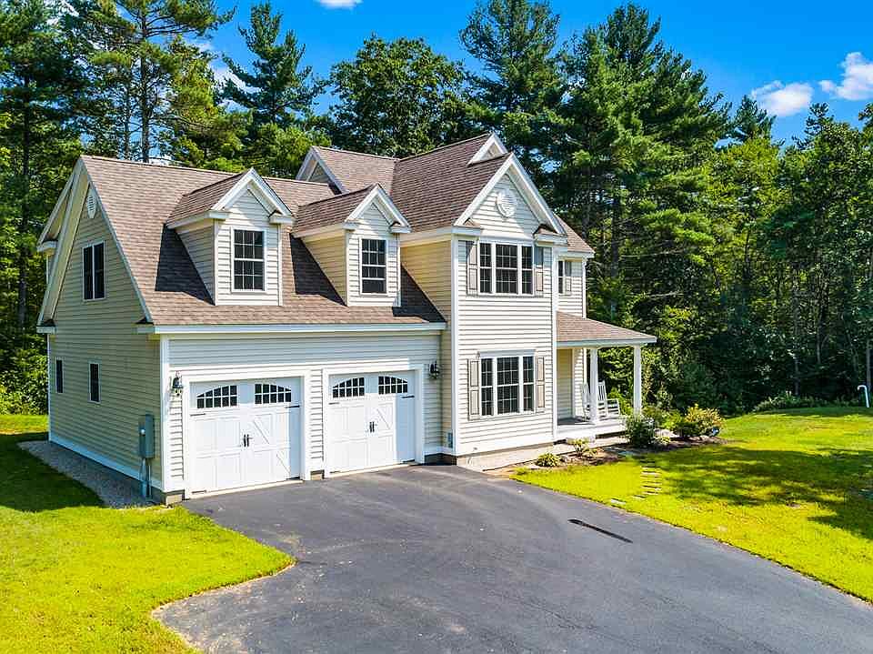 1st image of 71 Hawthorne Dr